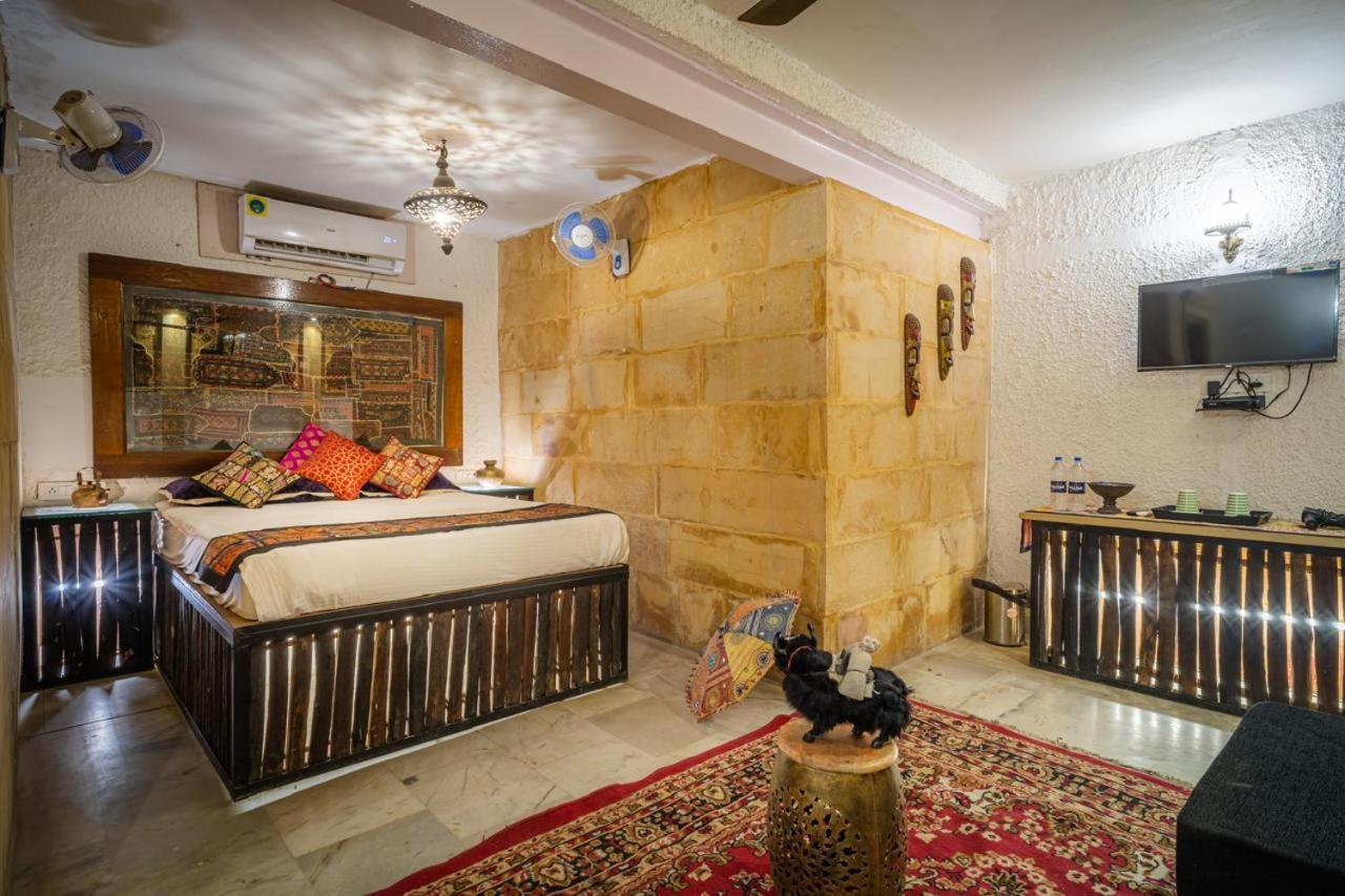 Moustache Jaisalmer Bagian luar foto